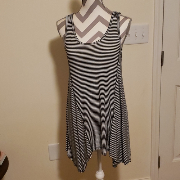 Jessica Simpson Tops - 🎀4 for $15🎀 Jessica Simpson maternity top